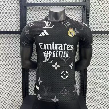 25-26 Real Madrid x LV Black Special Player Version Shirt Soccer AAAAJersey Yupoo