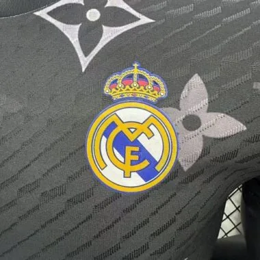 25-26 Real Madrid x LV Black Special Player Version Shirt Soccer AAAAJersey Yupoo