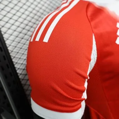 25-26 Bayern Home Kit Player Version Shirt Soccer AAAAJersey Yupoo