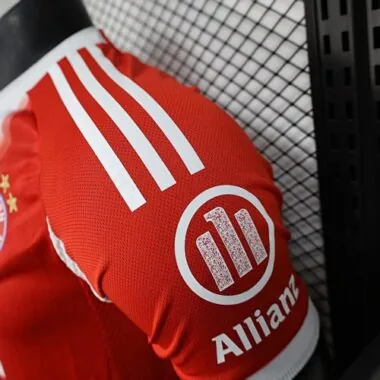 25-26 Bayern Home Kit Player Version Shirt Soccer AAAAJersey Yupoo