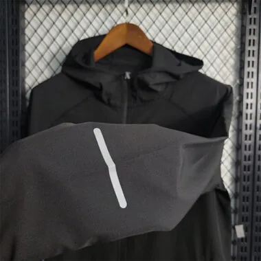 Fato com proteção solar da Nike para desportos ao ar livre | 4