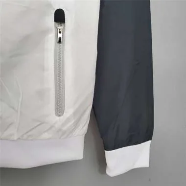 20-21 Chelsea windjack in off-white