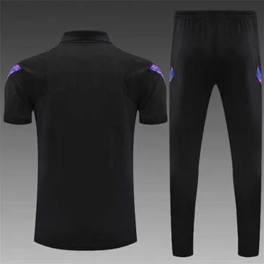 Polo del Barcelona, negro con el logotipo morado
