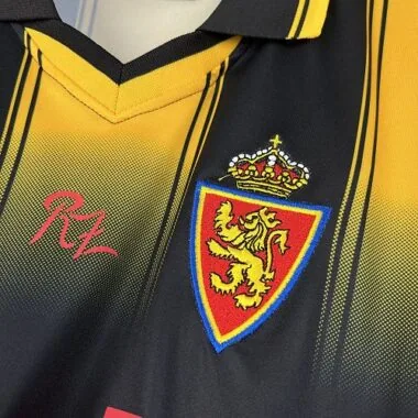 03-04 Real Zaragoza Away Kit Retro Soccer T-Shirt