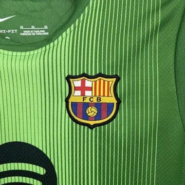 25-26 Barcelona Green Goalkeeper Kids Kit Soccer T-Shirt