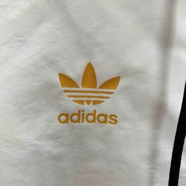 25-26 Real Madrid White Windbreaker Jacket Soccer