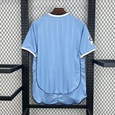 01-02 Maglia vintage della Celta de Vigo, divisa da casa in stile retrò