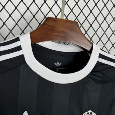 25-26 Real Madrid Black Training Kit Soccer