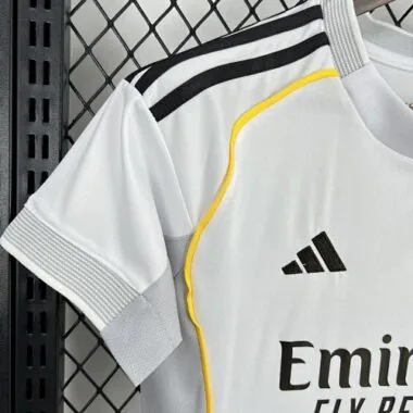 25-26 Real Madrid Home Woman Kit Soccer