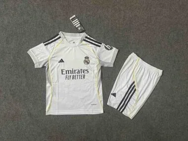 25-26 Real Madrid Home Kids Kit Soccer AAAAJersey Yupoo