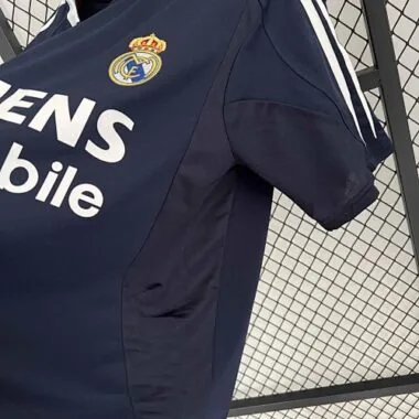 04-05 Real Madrid Away Retro Football AAAAJersey