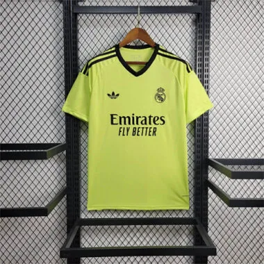 24-25 Real Madrid Green GoalKeeper Kit Football AAAAJersey