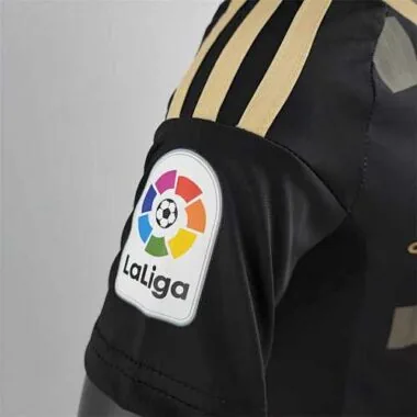 22-23 Celta away kids kit