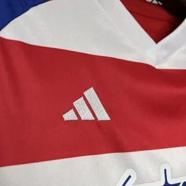 24-25 Camiseta local del Granada Equipaciones de fútbol Fútbol