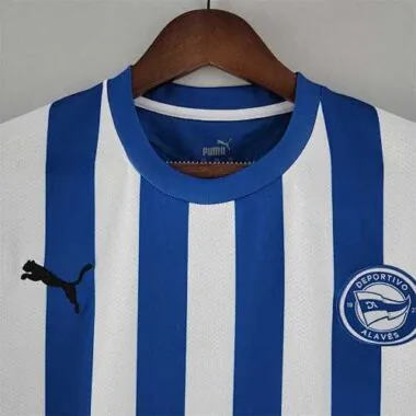 22-23 Alaves home