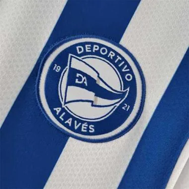 22-23 Alaves home
