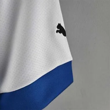 22-23 Alaves home