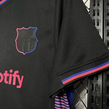 24-25 Barcelona Black Special Edition Kit Sport