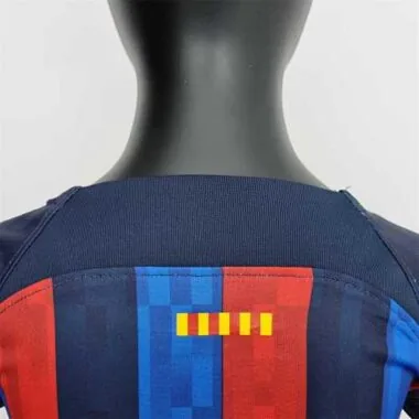 22-23 Barcelona home kids kit
