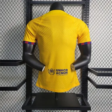 22-23 Barcelona fourth away player version