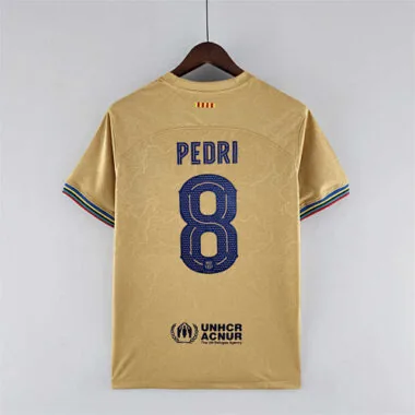 22-23 Barcelona away | 4