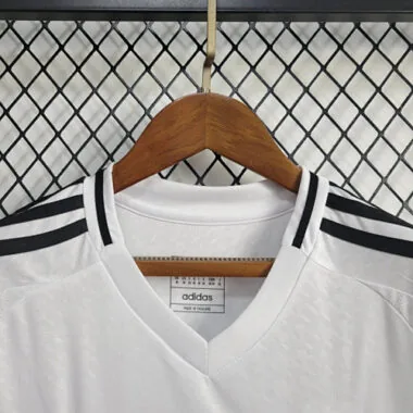 Camisa feminina do Real Madrid para jogos em casa, n.º 24-25