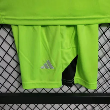 23-24 Real Madrid Kids Green Goalkeeper Kits Soccer Jerseys