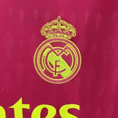 23-24 Real Madrid Goalkeeper Shirt Red Kit Cheap Soccer Jerseys