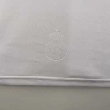 08-09 Real Madrid Retro Home Kit Vintage White Shirt Football Jerseys