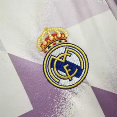 22-23 Real Madrid training suit