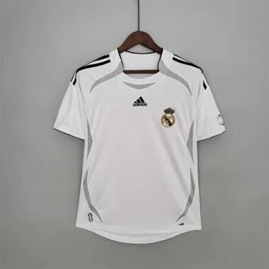 21-22 Real Madrid white （06-07 Template）