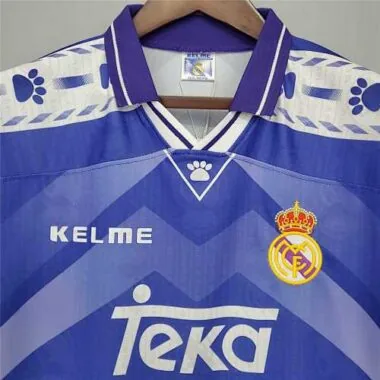 96-97 Real Madrid away