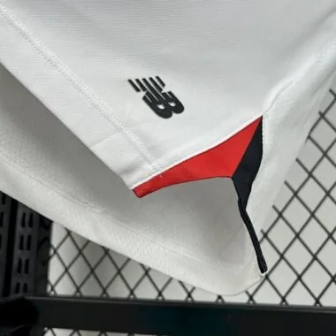 Equipa de futebol do São Paulo, 25-26, equipamento de casa