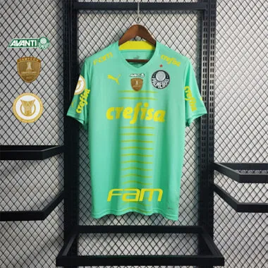 22-23 Palmeiras third away