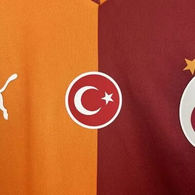 25-26 Galatasarays Home Kit Soccer T-Shirt