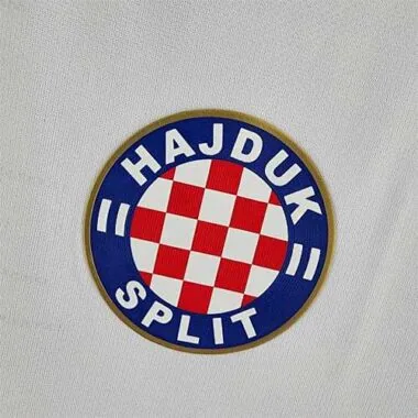 22-23 Hajduk Split (en casa)