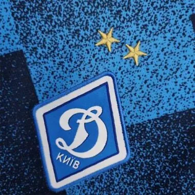 22-23 Dynamo Kyiv away