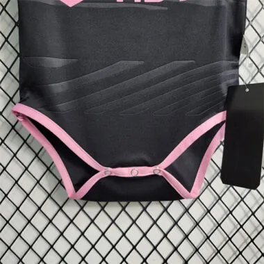 Camisa de futebol do Inter Miami para bebé, tamanhos 9-12, para jogos em casa, 23-24