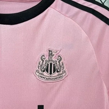 25-26 Newcastle Goalkeeper Kit Soccer T-Shirt