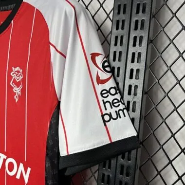 24-25 Lincoln City Home Shirt Soccer Uniforms Soccer