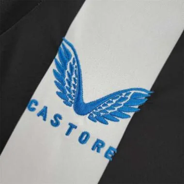 22-23 Newcastle home