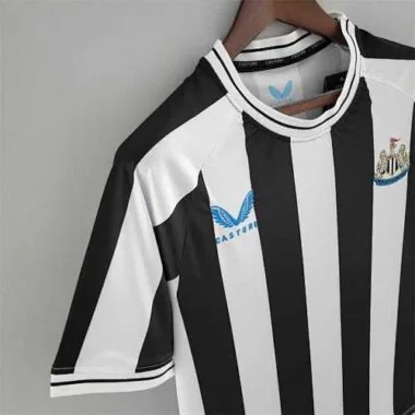 22-23 Newcastle home
