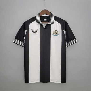 Newcastle commemorative edition whiteblack