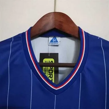 81-83 Chelsea home