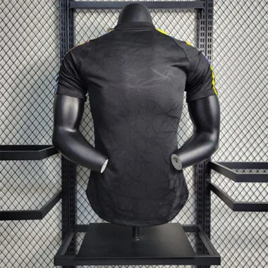 23-24 Arsenal co-branded player version