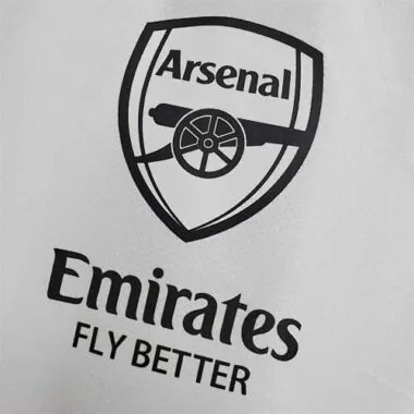 22-23 Arsenal white windbreaker