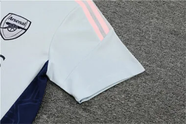 22-23 Arsenal training suit gray