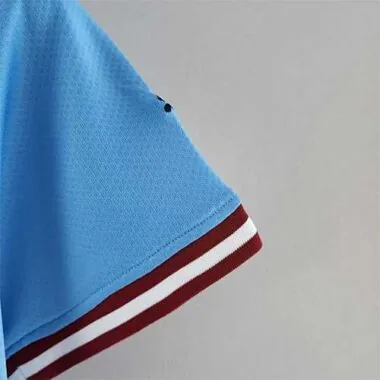 22-23 Manchester City home woman