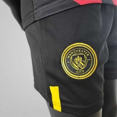 22-23 Manchester City away kids kit