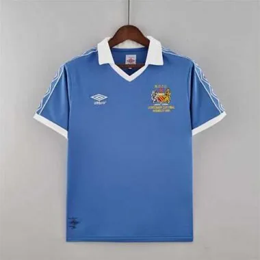 81-82 Manchester City home